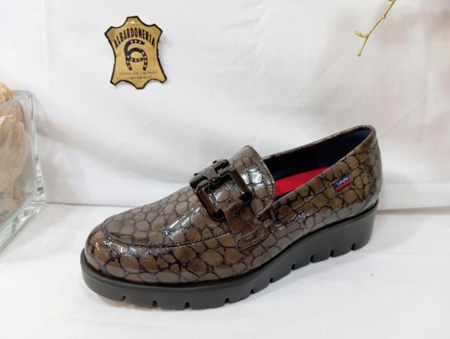 58510 ZAPATO MOCASÍN BARI/MARRÓN TRUFA CALLAGHAN